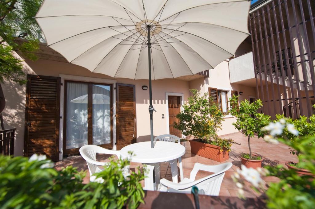 Casa Martinelli Apartment Torbole Sul Garda Екстериор снимка